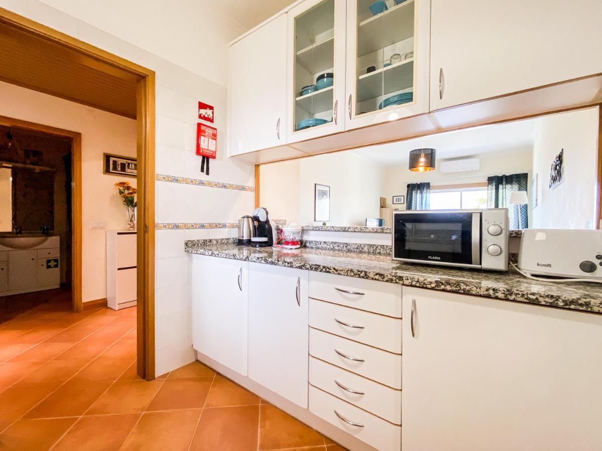 Sea View Apartment By Beach & Marina #1869 Lagos Buitenkant foto