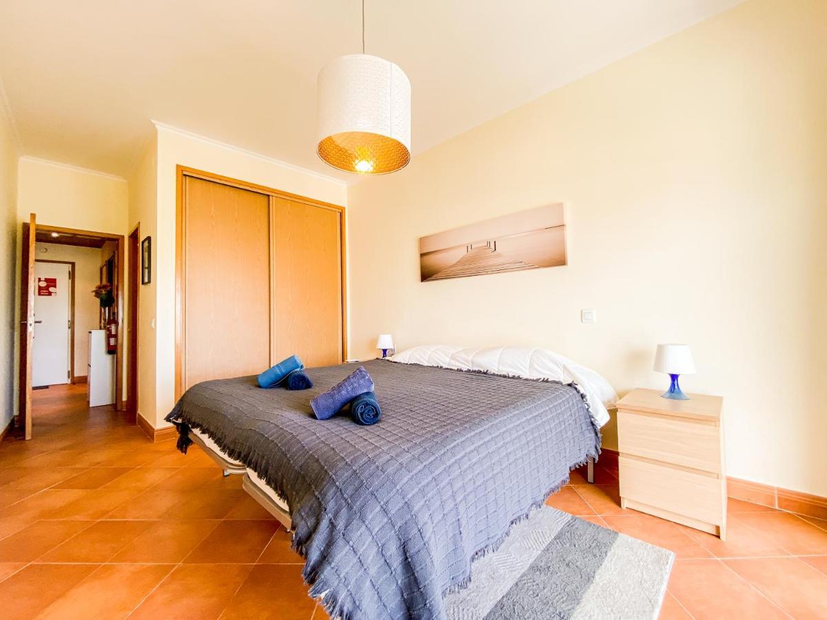 Sea View Apartment By Beach & Marina #1869 Lagos Buitenkant foto